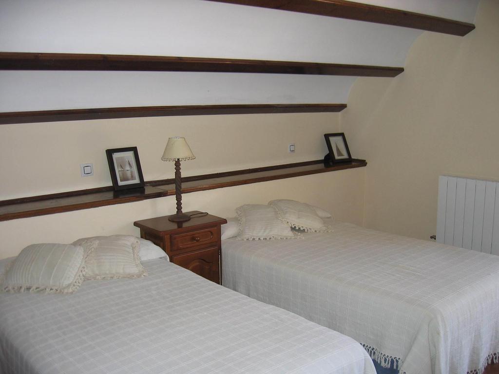 Apartamentos El Pajar Del Abuelo Пералехос-де-лас-Тручас Номер фото