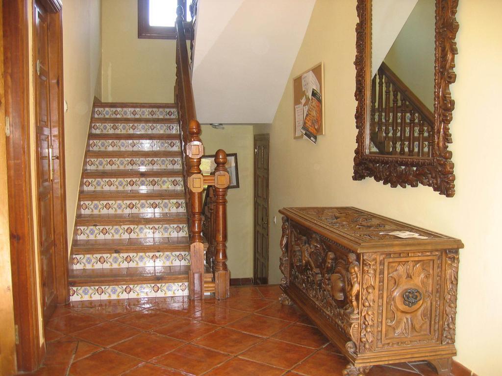 Apartamentos El Pajar Del Abuelo Пералехос-де-лас-Тручас Екстер'єр фото